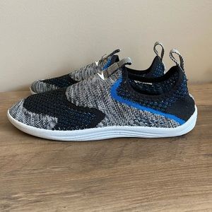 Speedo Black & Gray Marbled Water Shoes